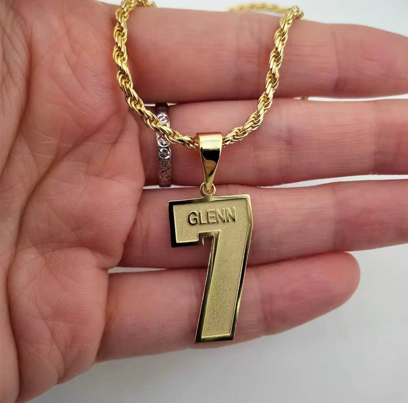 Number/Name Chain